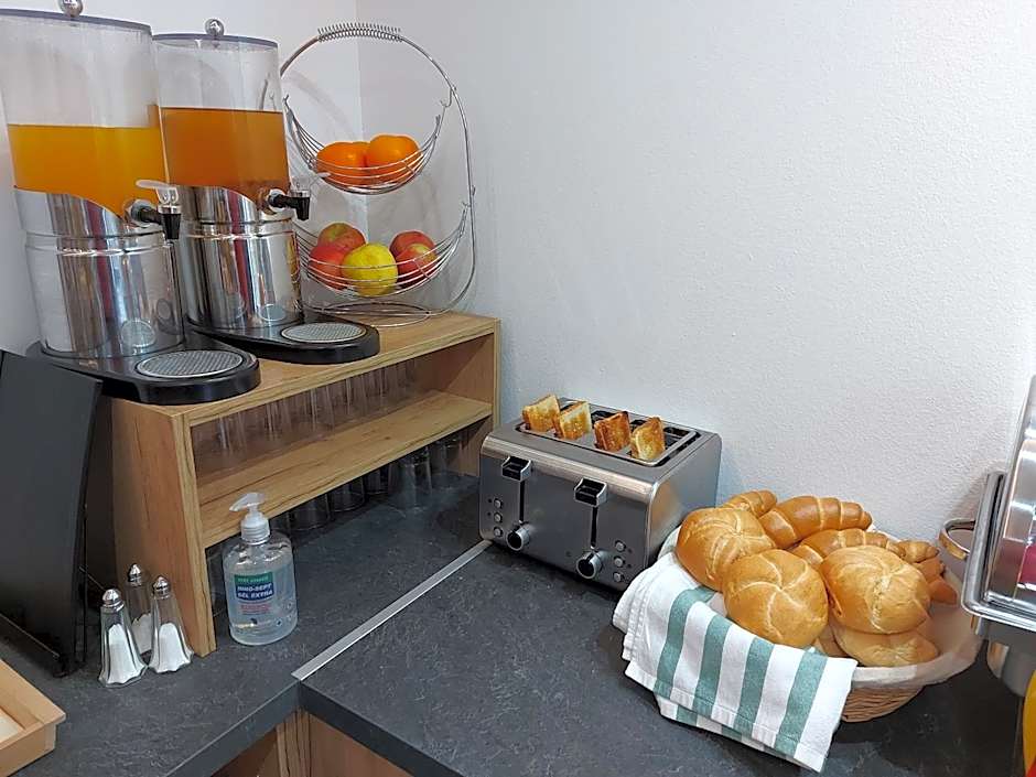 Vén Diófa De Lux Panzió