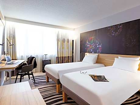 Classic Room, pool view, 1 double bed and 1 double sofa bed