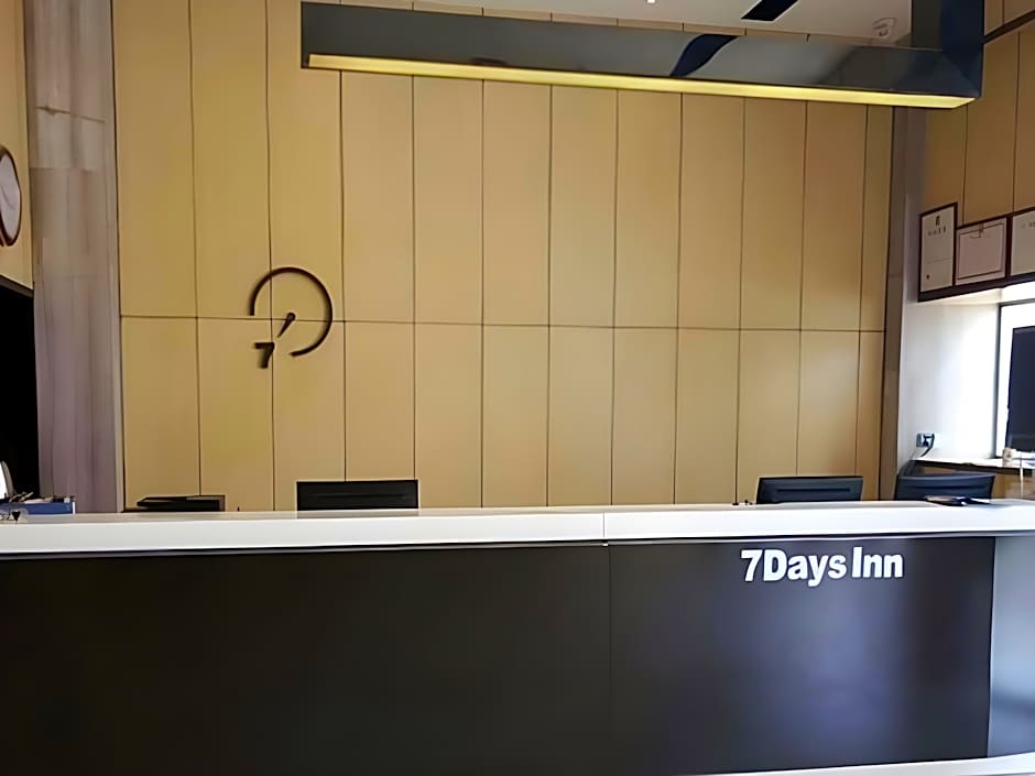 7 Days Inn Ji Xian Bao Wei Road Branch