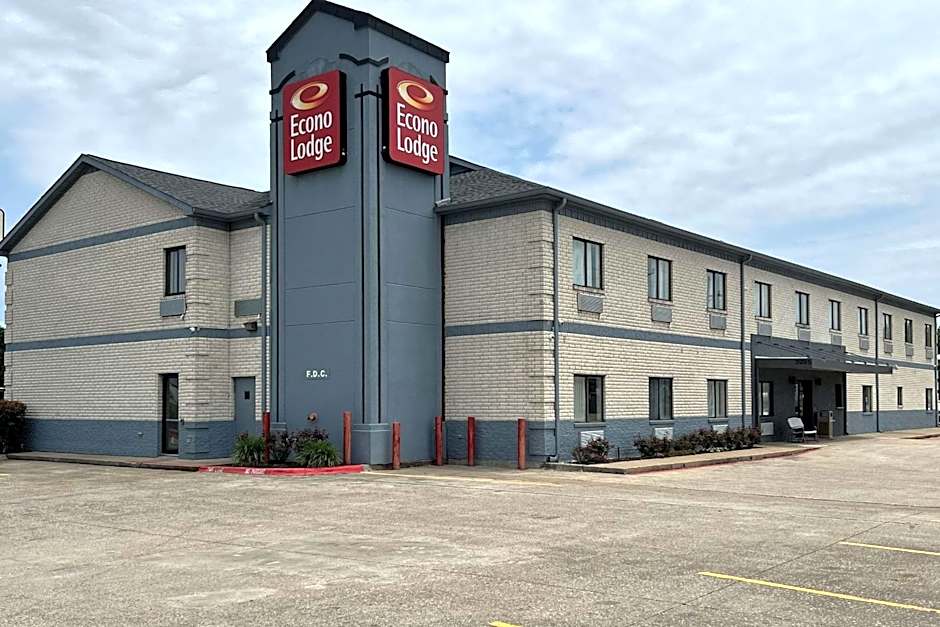 Photo 1 of 43 of Econo Lodge Beaumont I-10 South