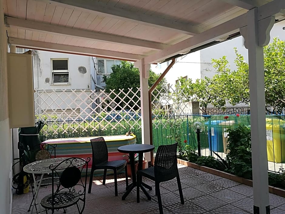 Alloggio Turistico con camere indipendenti La Casa di Nonna Maria