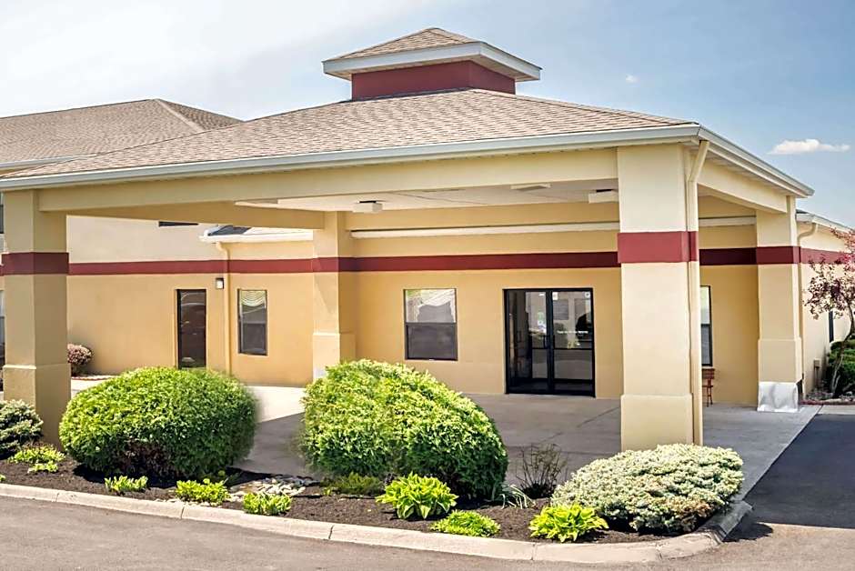 Super 8 by Wyndham Bellefontaine