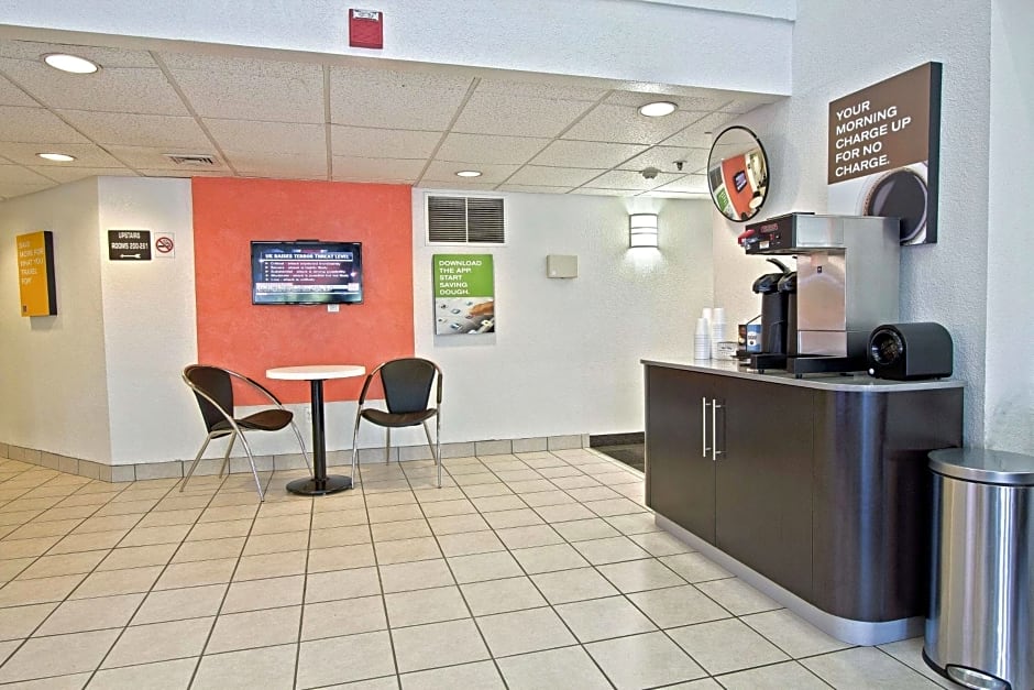 Motel 6-East Brunswick, NJ