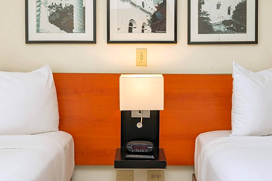 Comfort Inn Real San Miguel