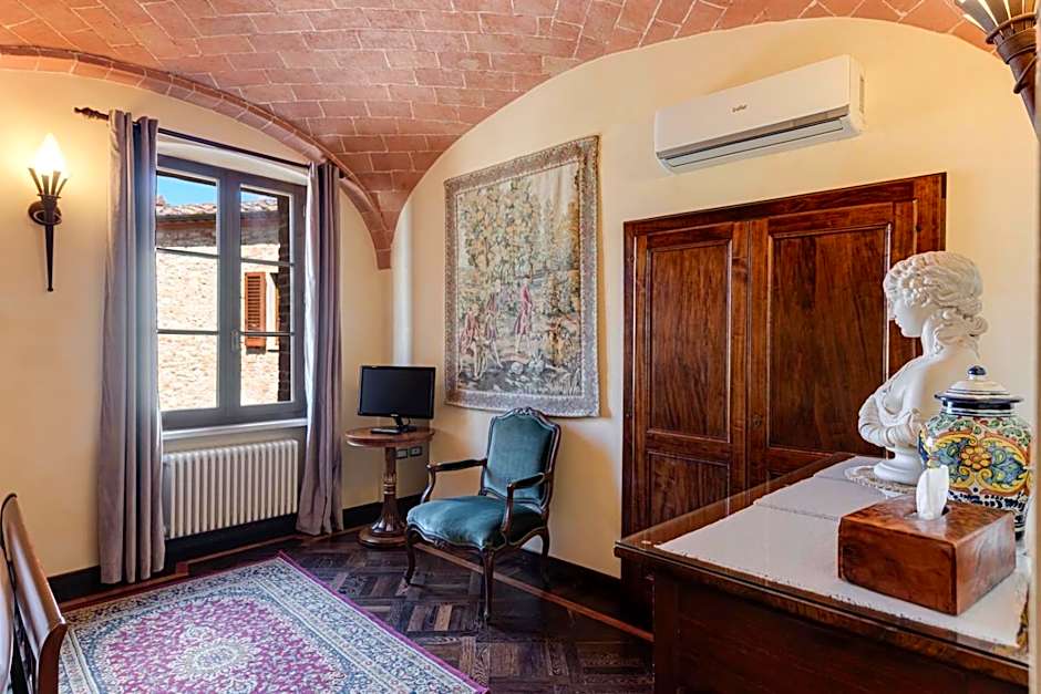 Castello Delle Serre