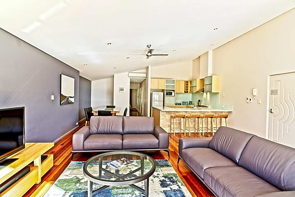 Central Avenue Apartments