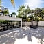 Deco Boutique Hotel