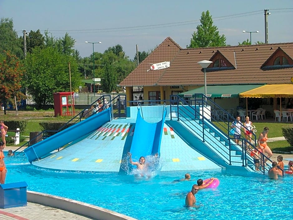 Grill Terasz Étterem és Szálláshely