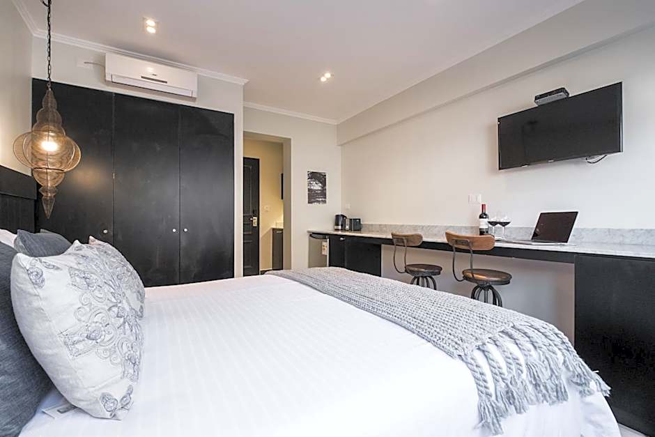 Apart Hotel B