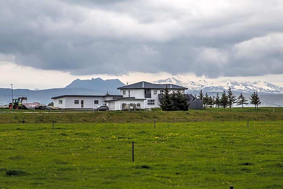Ármót Guesthouse
