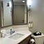 Holiday Inn Express Burlington By IHG