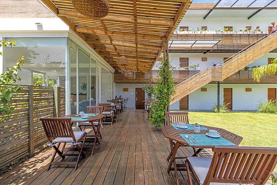 Live Hotel Boutique (Adults only)