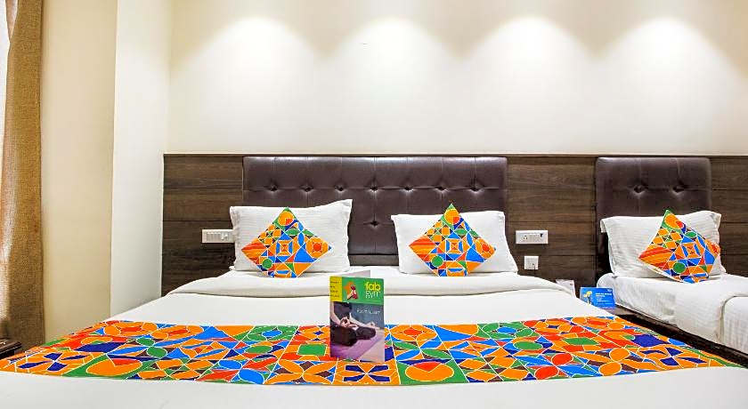 FabExpress Le Continental - Nr New Delhi Railway Station