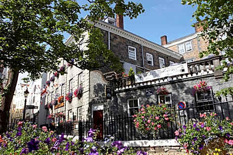 Best Western Moores Central Hotel