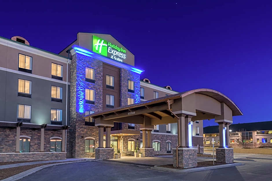 Holiday Inn Express & Suites Denver South - Castle Rock By IHG