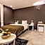 Hotel The May