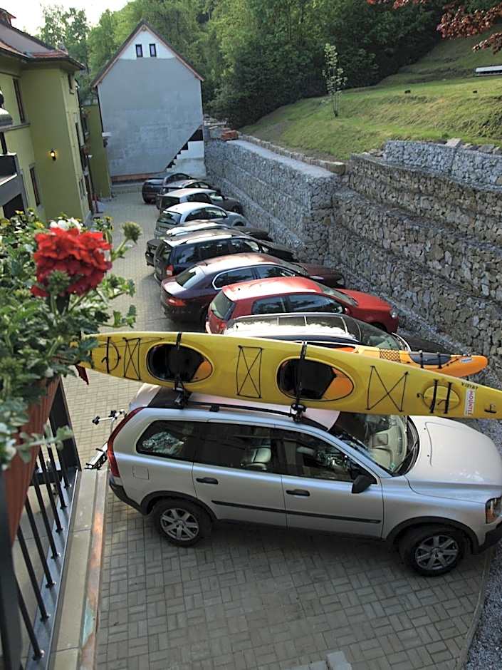 Pension Amadeus & Apartments