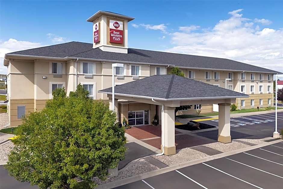 Best Western Plus Frontier Inn