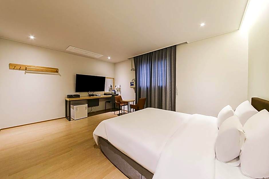 어라연 관광호텔 영월