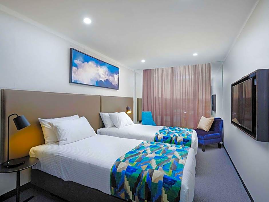 Mantra Albury