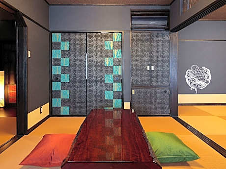 Japanese-Style Room