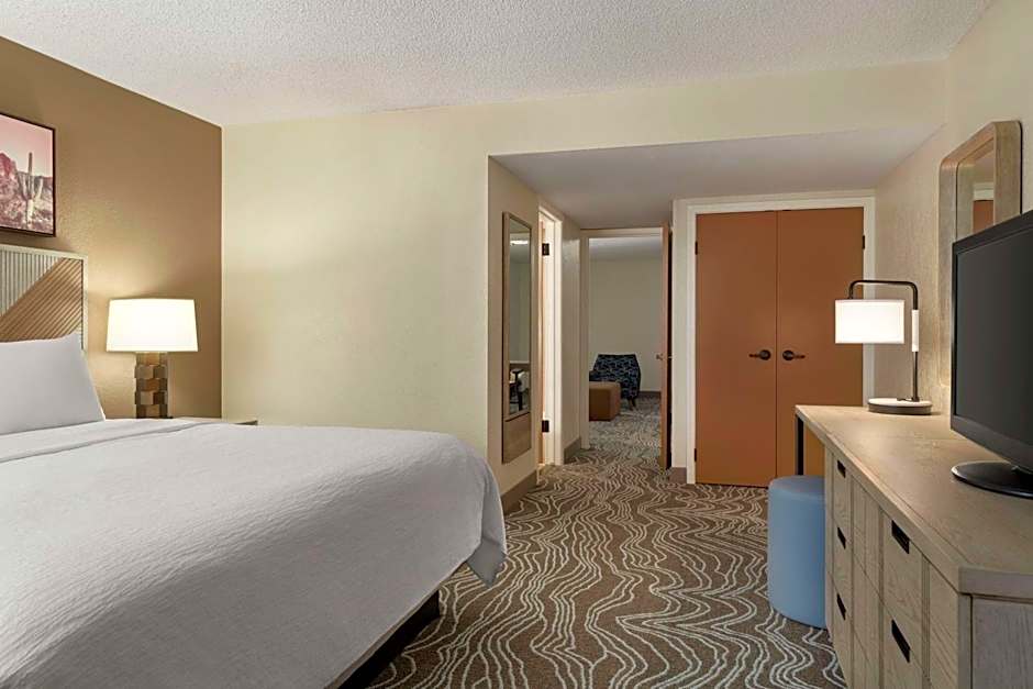 Embassy Suites By Hilton Hotel Phoenix-Tempe