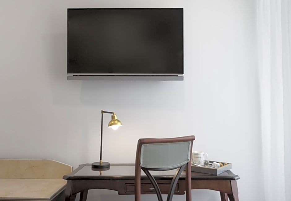 ICON Casona 1900 by Petit Palace