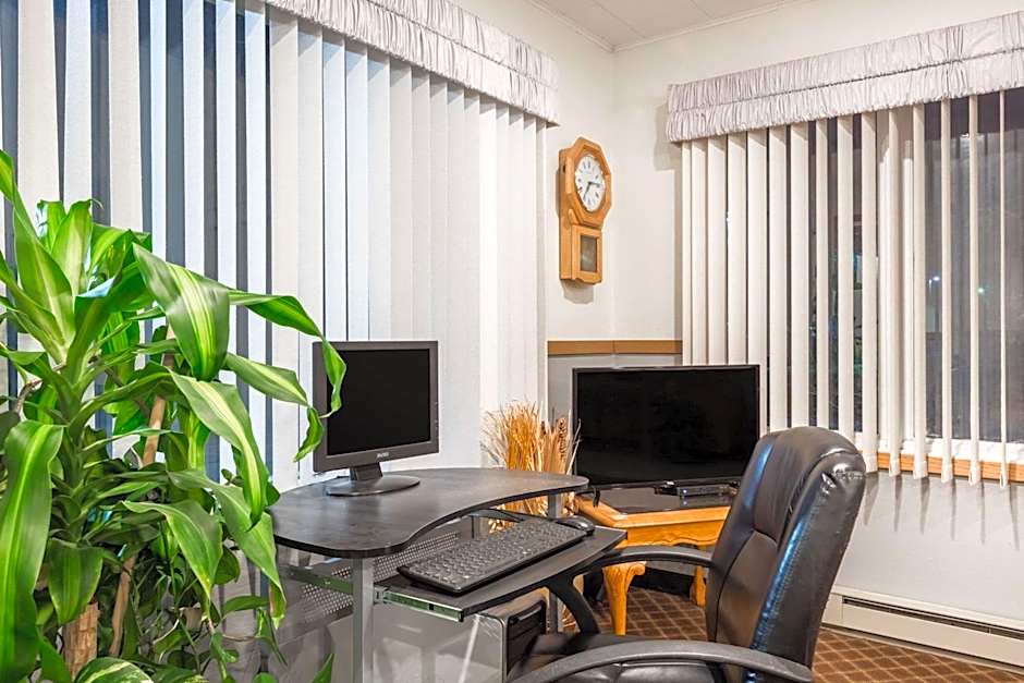 Days Inn by Wyndham Atlantic