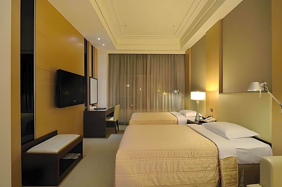 Ever Delightful Business Hotel