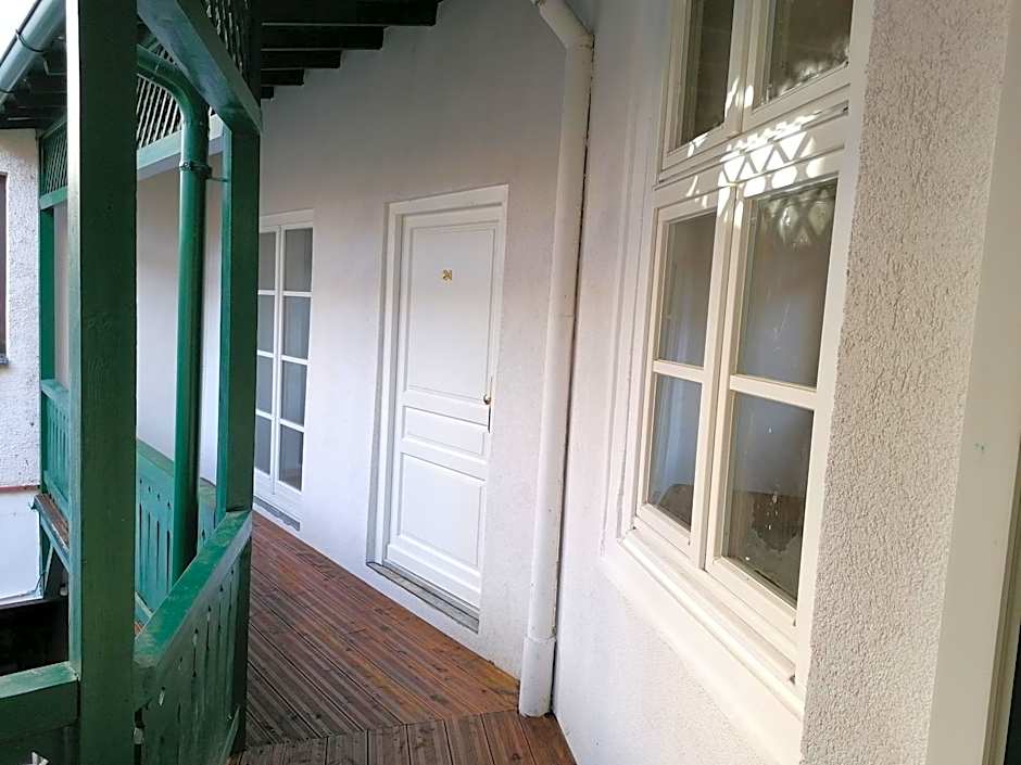 GOLDEN STAR - Premium Apartments