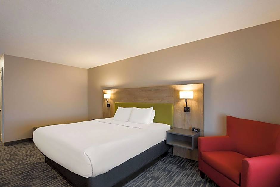 Country Inn & Suites by Radisson, Marion, IL