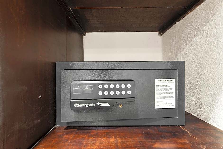 Hotel Riviera Del Sol