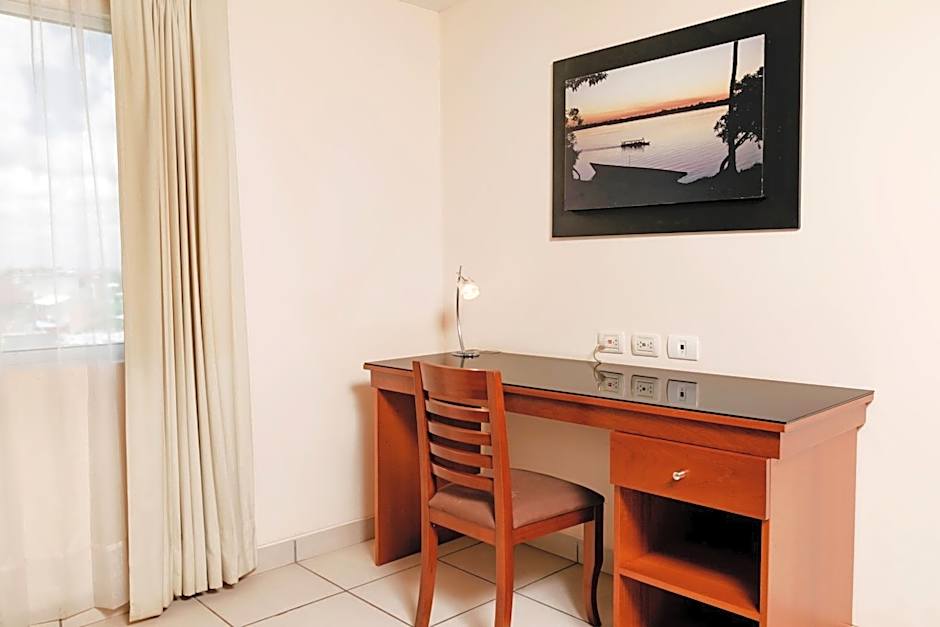Wyndham Costa del Sol Pucallpa