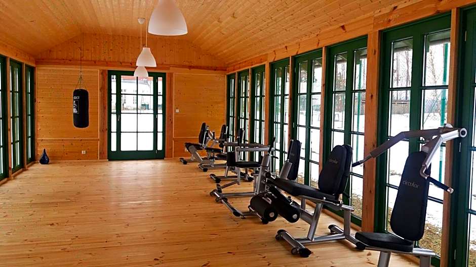 Pałac i Folwark Ńemino