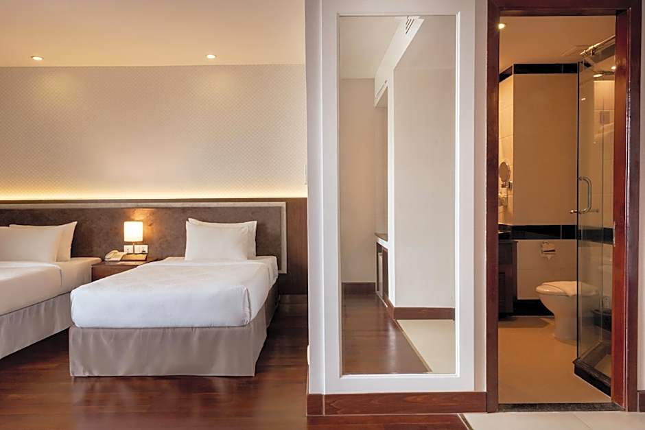 Phnom Penh Katari Hotel