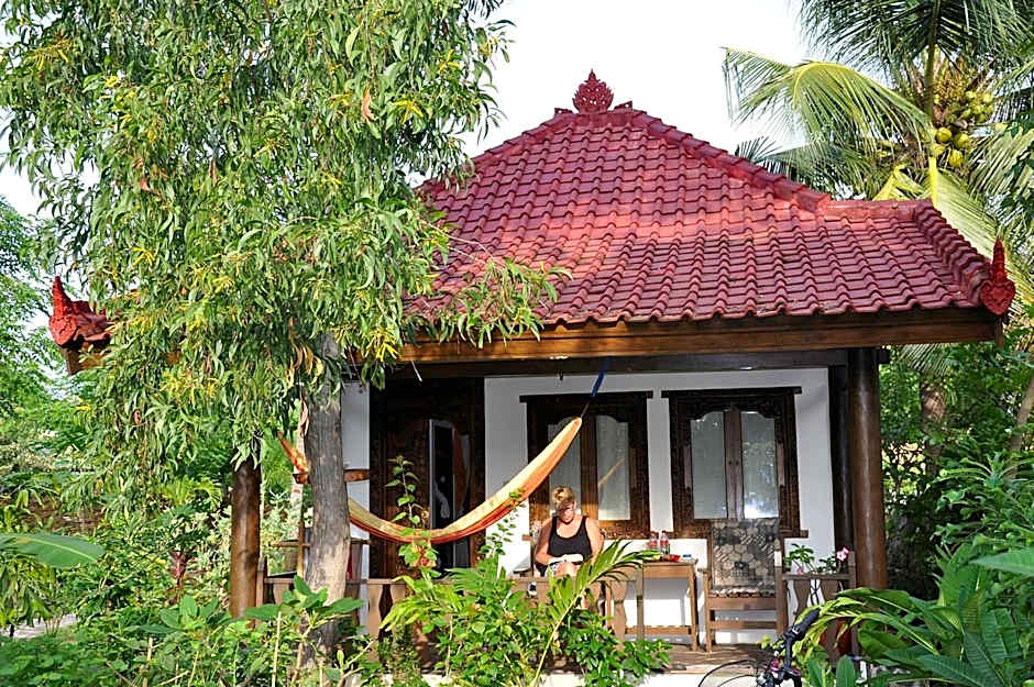 Mango Dive & Bungalow