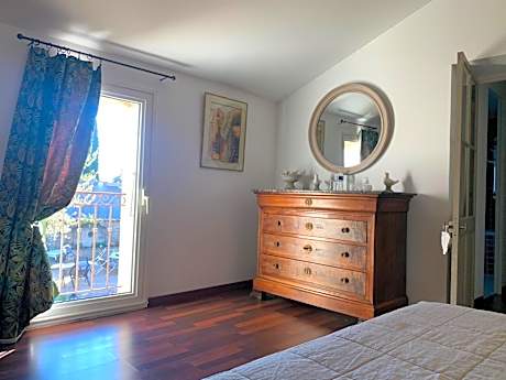 Deluxe Double Room with Bath