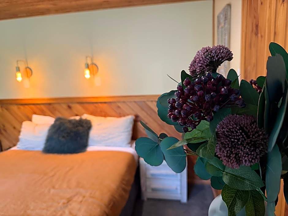 Te Anau Lakefront Backpackers