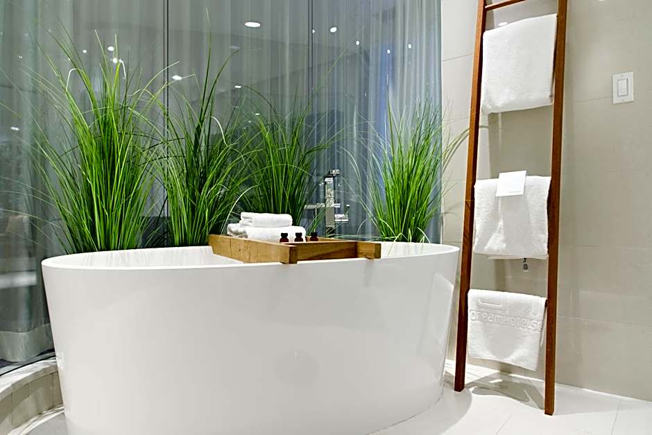 Dream Midtown by Hyatt