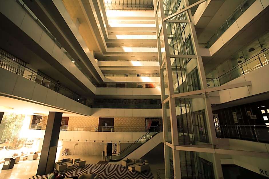 The Byke Suraj Plaza Veg Hotel, Thane