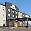 Days Inn by Wyndham Calgary North Balzac