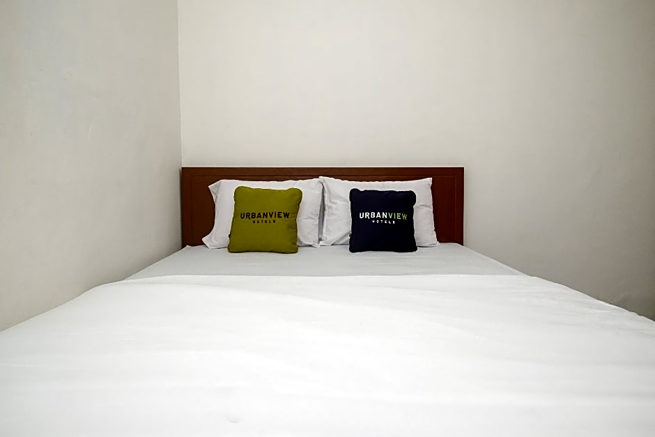 Urbanview Syariah Zidney 3 Salatiga by RedDoorz