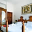 Juma Historic Hotel
