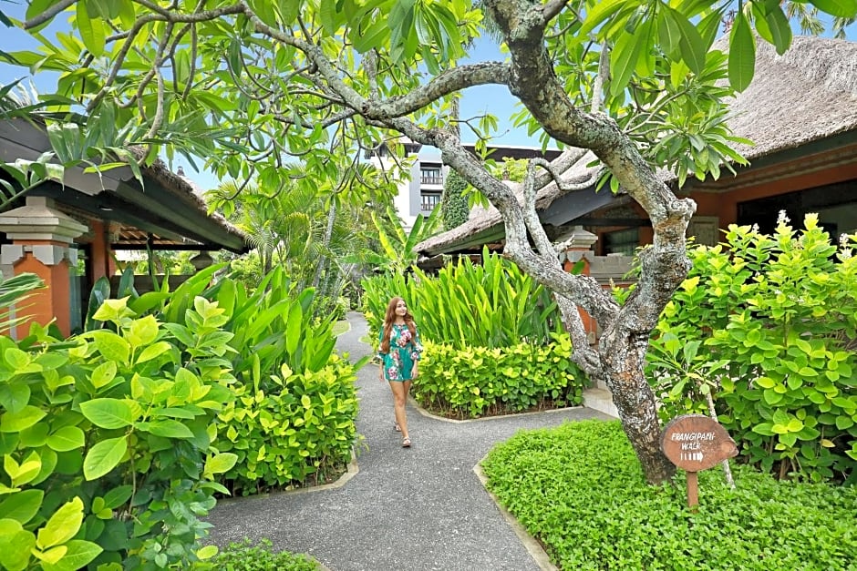 Legian Beach Hotel