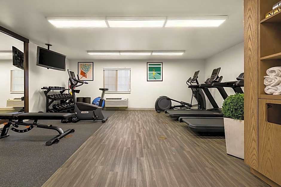 Sonesta Simply Suites Irvine East Foothill
