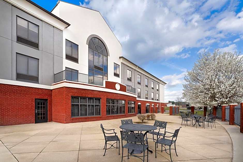 La Quinta Inn & Suites by Wyndham Bessemer