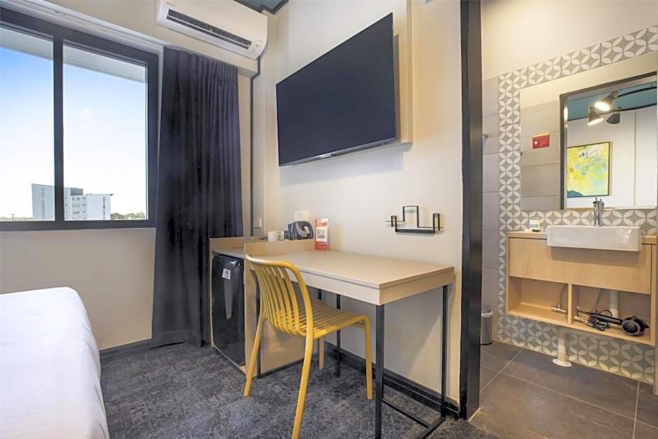 Prince of Wales Hotel