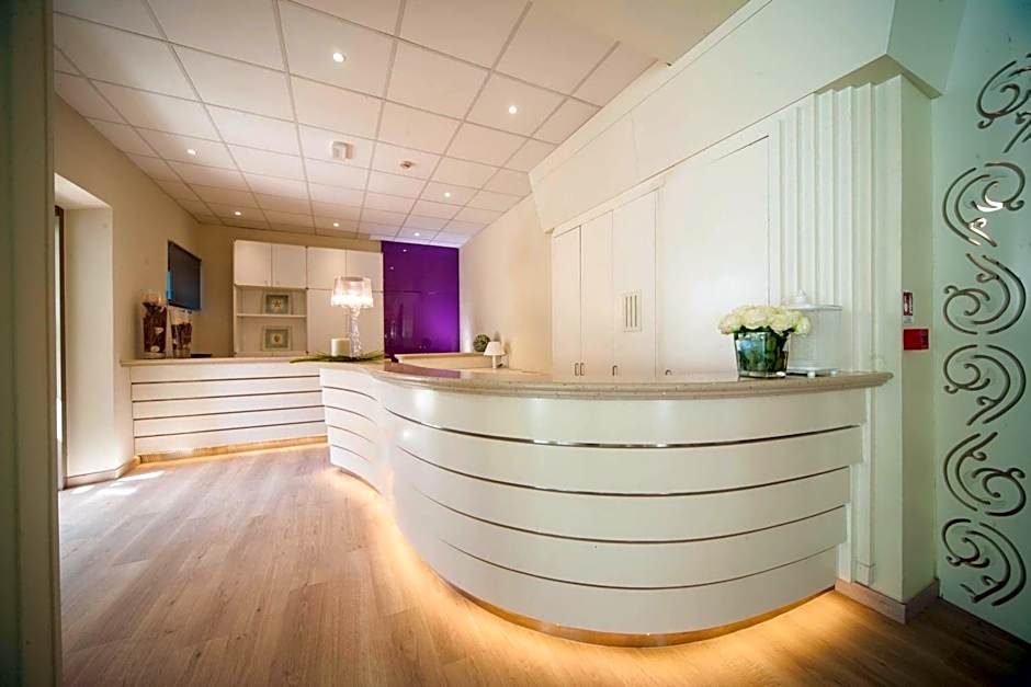 Hotel Mon Cheri
