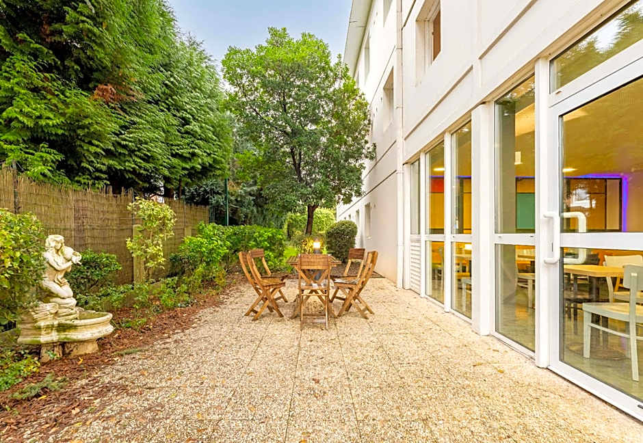 B&B HOTEL Douai Parc Des Expos Cuincy