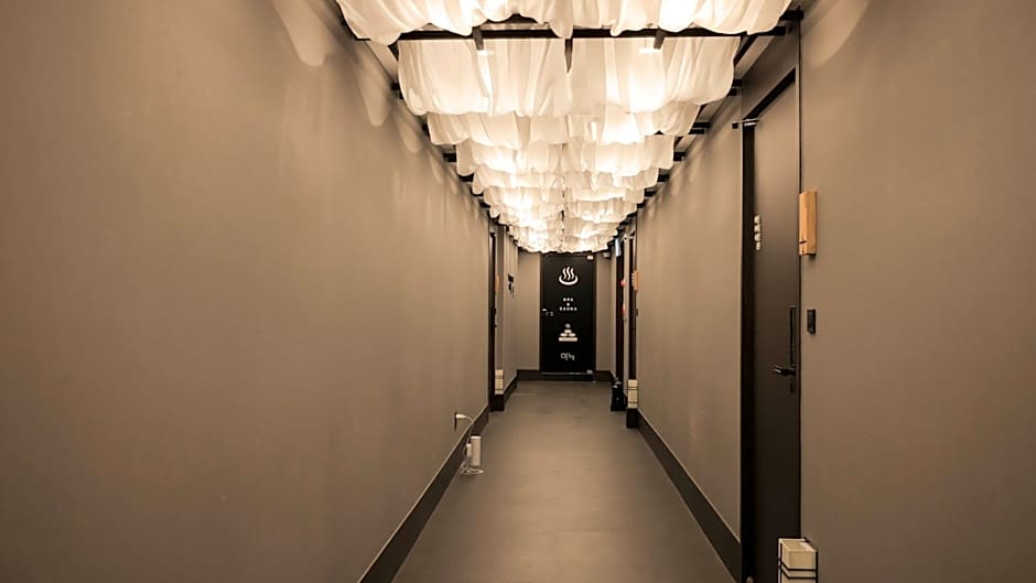 Workers Hotel Daejeon Wolpyeong by Anook